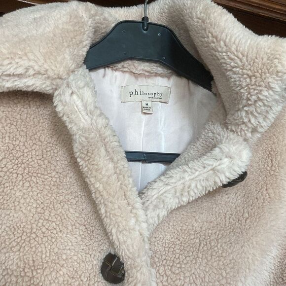 Philosophy light pink collared pockets faux fur teddy jacket Sz M wood buttons - Picture 2 of 10